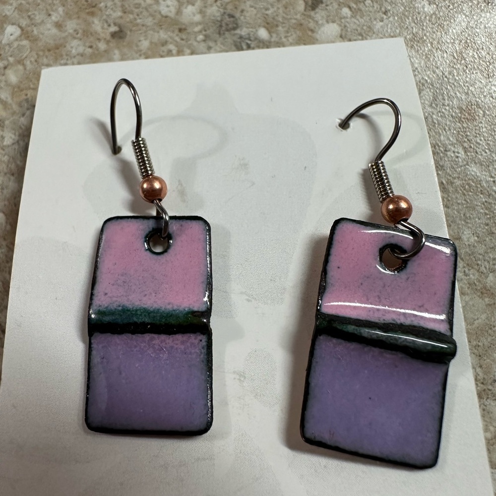 New with Tags Karen Smith metal wear earrings